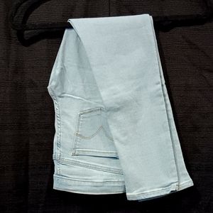 Levis